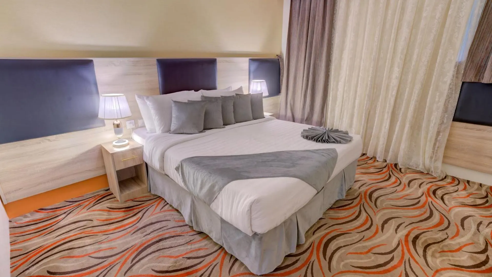 Hayah Plaza Hotel Medine Suudi Arabistan